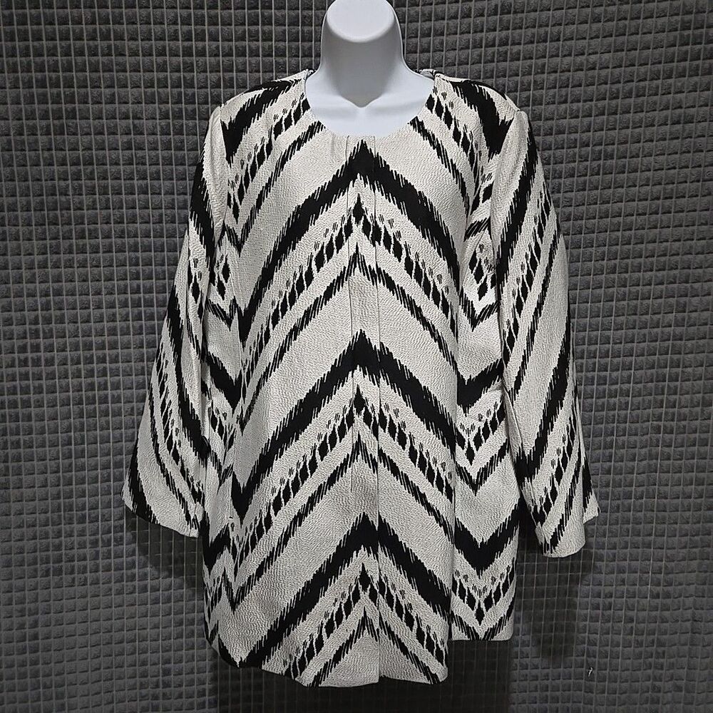 Long Black White Zip Jacket Chicos 2 SzLg Tweed Stripe Zebra Artsy Boho Chic NWT